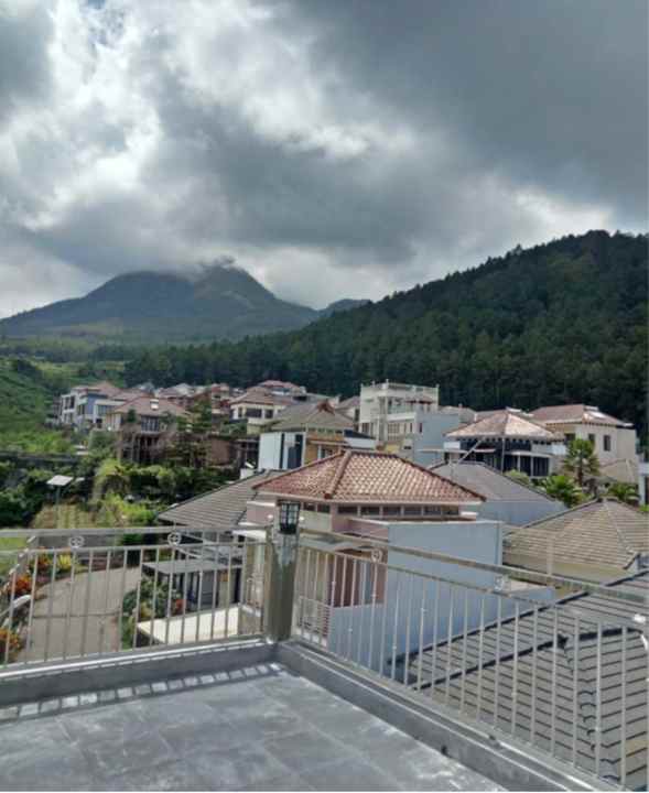 dijual villa abdul gani atas