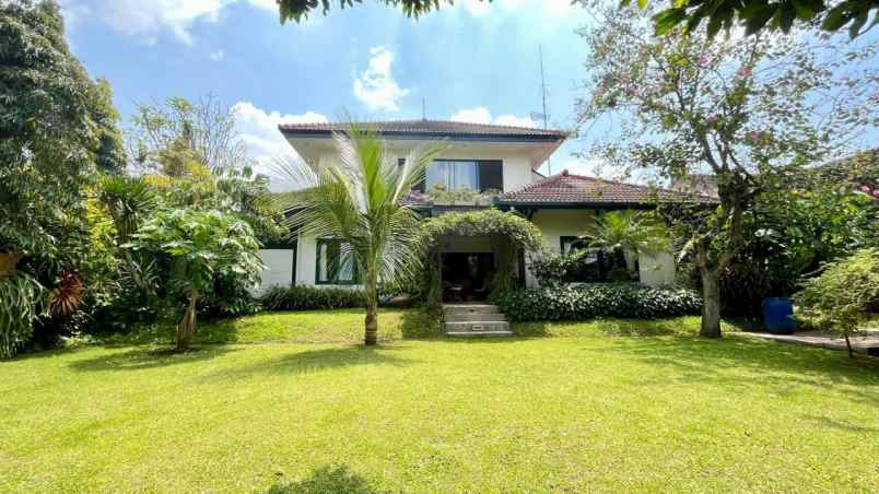 dijual villa di tlogomas malang dekat ub umm