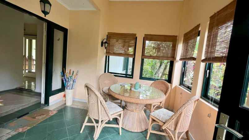 dijual villa di tlogomas malang dekat ub umm