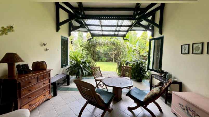 dijual villa di tlogomas malang dekat ub umm