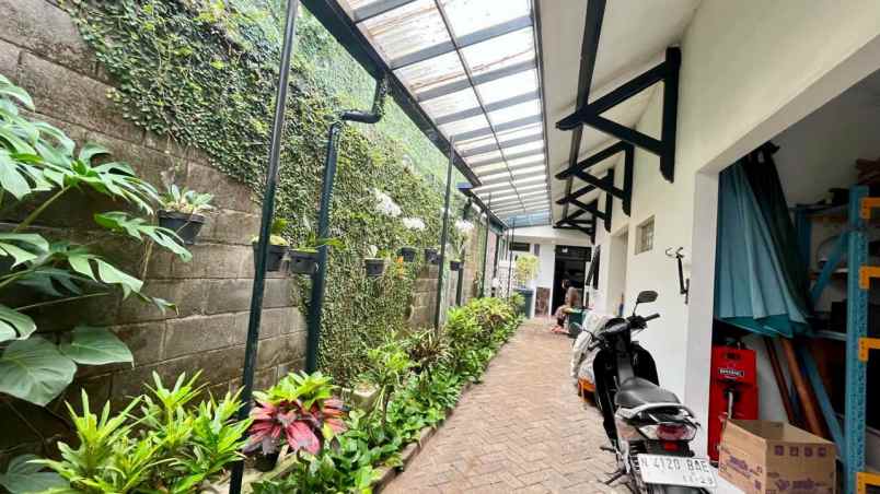 dijual villa di tlogomas malang dekat ub umm