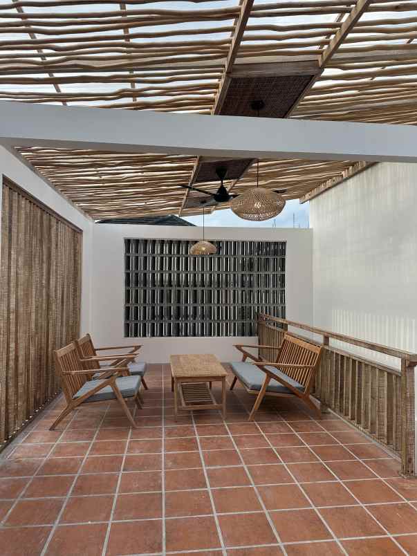 dijual villa kemenuh ubud gianyar bali