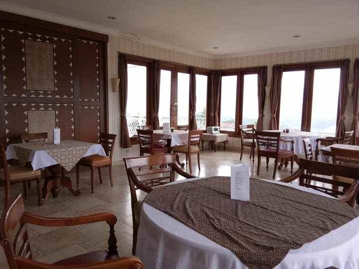 dijual villa lembang