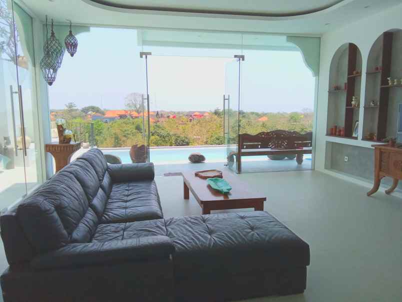 dijual villa ungasan kuta selatan