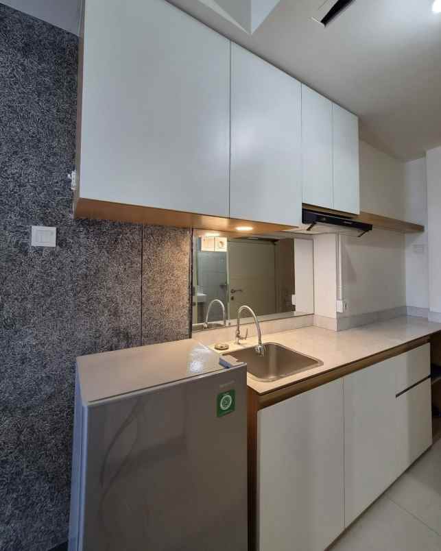 disewakan apartemen amor pakuwon city
