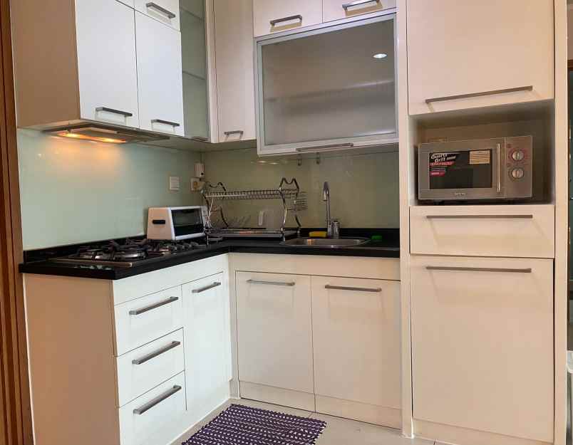 disewakan apartemen jl jenderal sudirman no 86