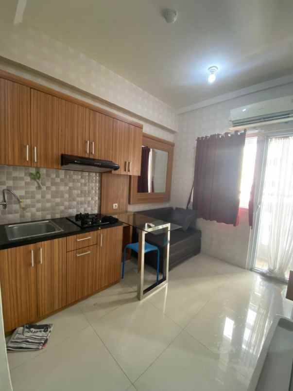 disewakan apartment grenn pramuka city murah bersih