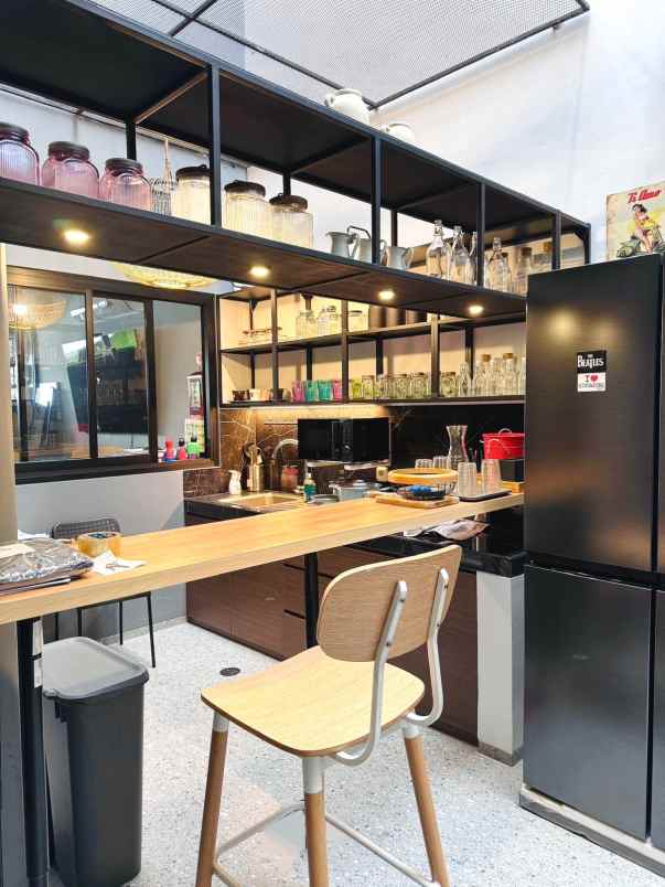 disewakan kost jalan adhiyaksa raya nomor