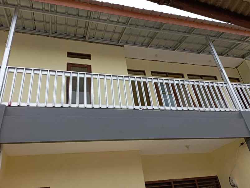 disewakan kost komplek kehutanan jl