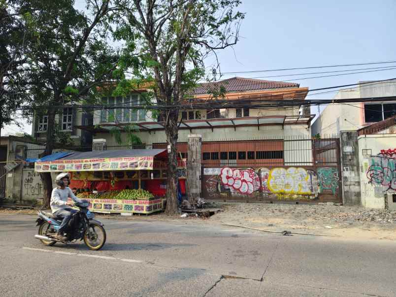 disewakan ruang usaha di jalan baru perjuangan bekasi