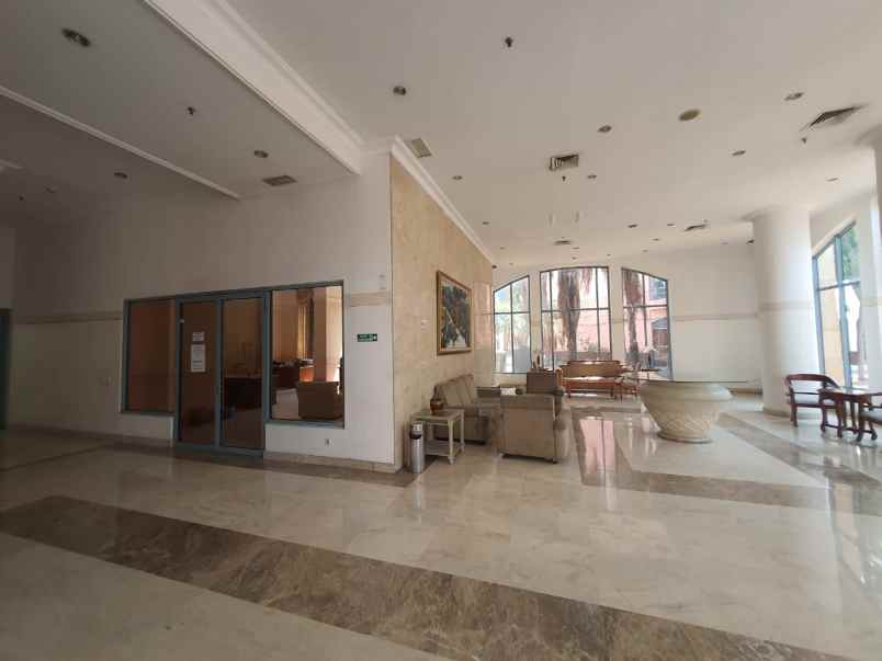 disewakan ruko gudang kantor apartemen taman beverly jl