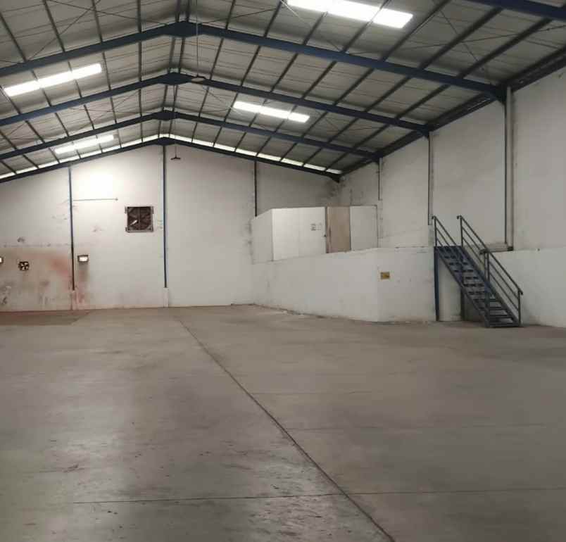 disewakan ruko gudang kantor delta silicon 2 cikarang