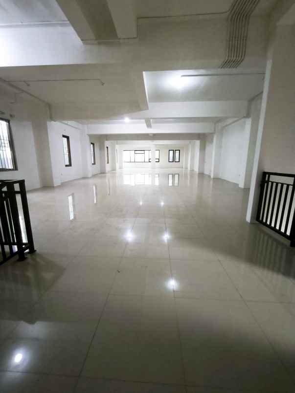 disewakan ruko gudang kantor jalan arjuno
