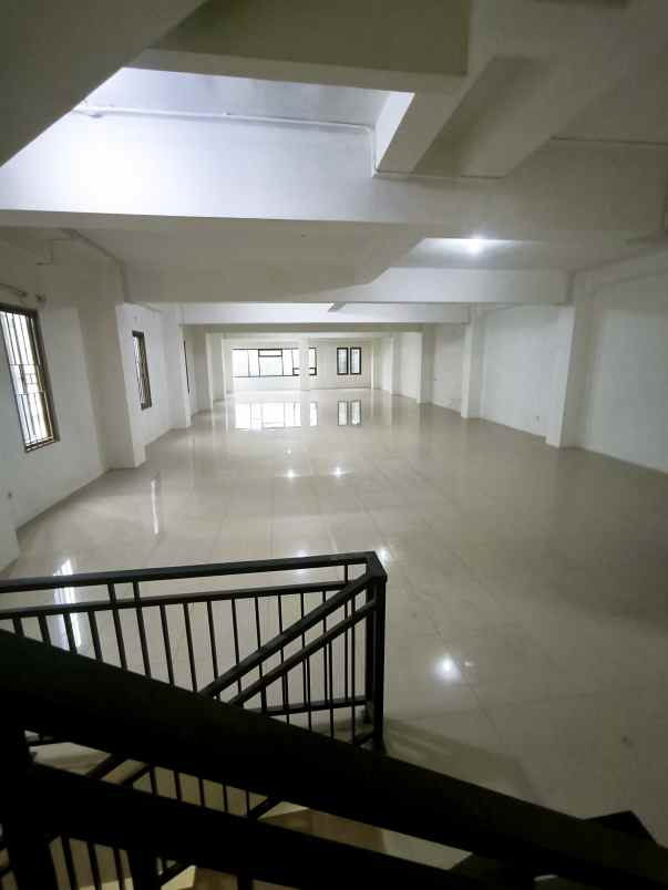 disewakan ruko gudang kantor jalan arjuno
