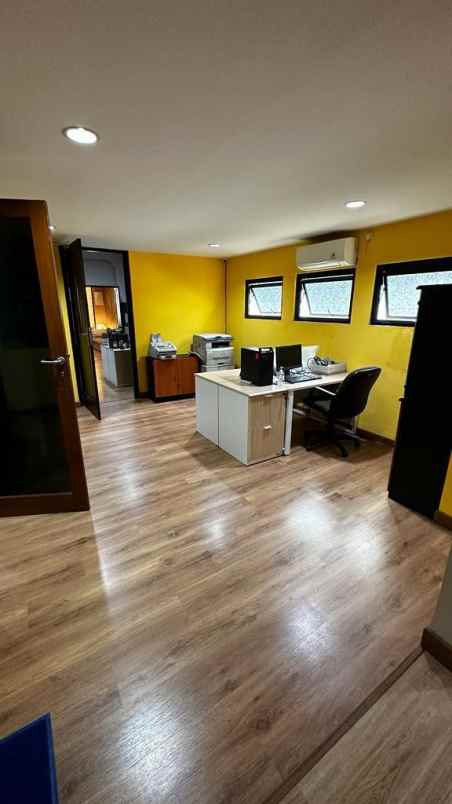disewakan ruko gudang kantor office di jln teuku cik