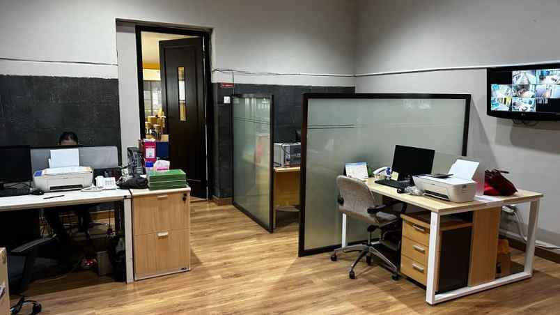 disewakan ruko gudang kantor office di jln teuku cik