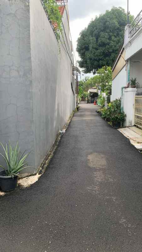 disewakan rumah duren sawit