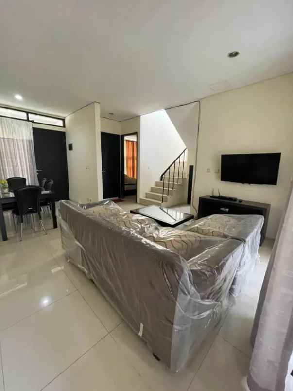 disewakan rumah jl danau kalimantan vassa