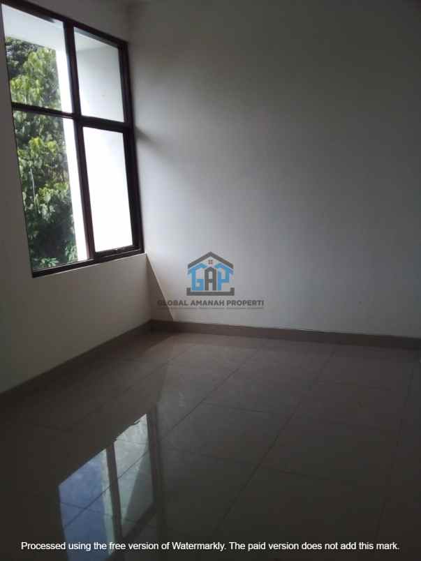 disewakan rumah komplek sariwangi