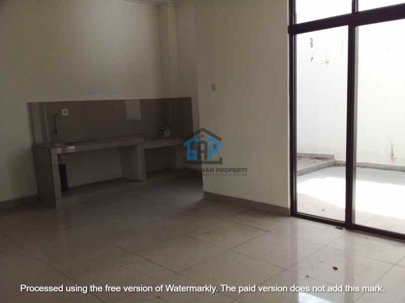 disewakan rumah komplek sariwangi