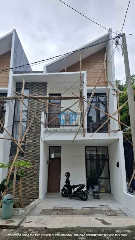 disewakan rumah komplek sariwangi