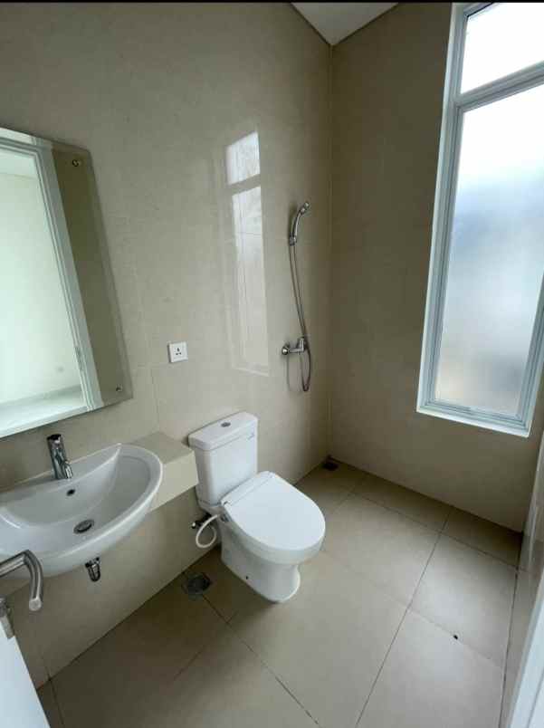 disewakan rumah lavon cluster grandura