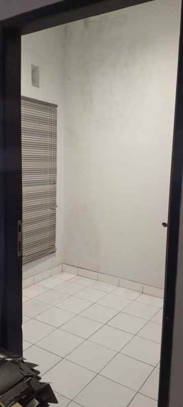 disewakan rumah sangkuriang