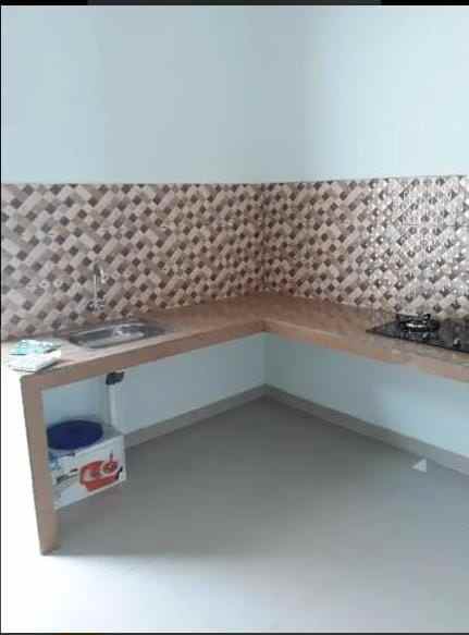 disewakan rumah strategis lt 350m amankan harga segera