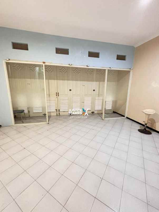 disewakan rumah sutorejo prima