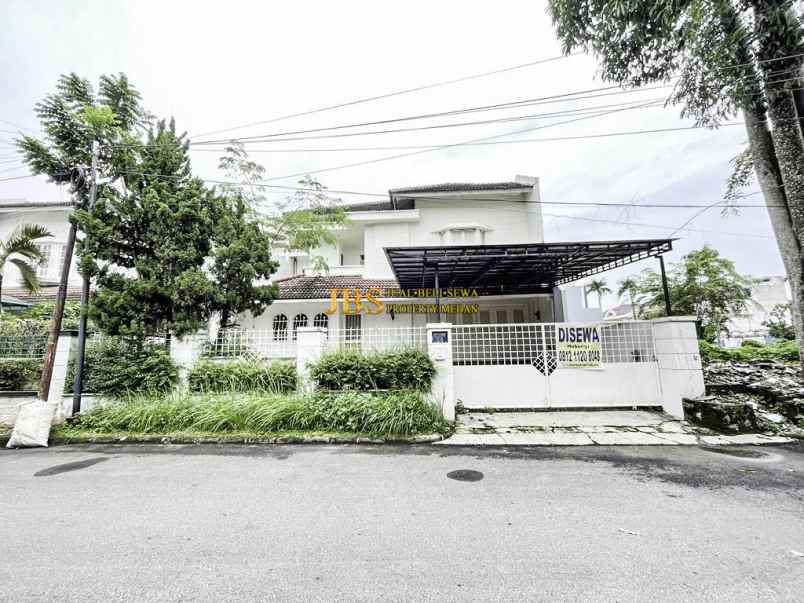 disewakan villa komplek taman malibu indah