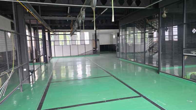 gedung komersial 3 lantai siap pakai kota bekasi