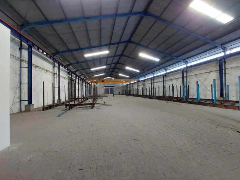 gudang margomulyo permai surabaya siap pakai