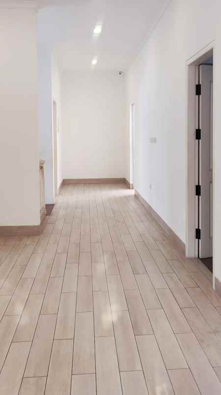 jual rumah hook rapi taman semanan indah jak bar