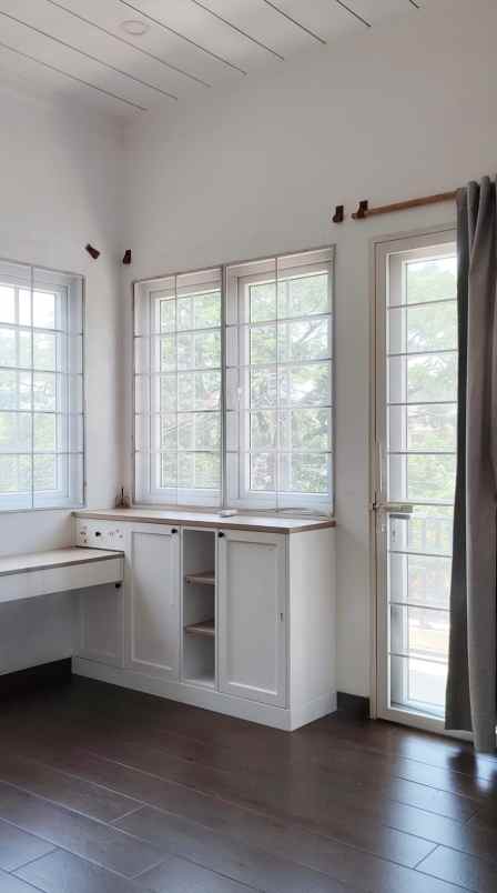 jual rumah hook rapi taman semanan indah jak bar