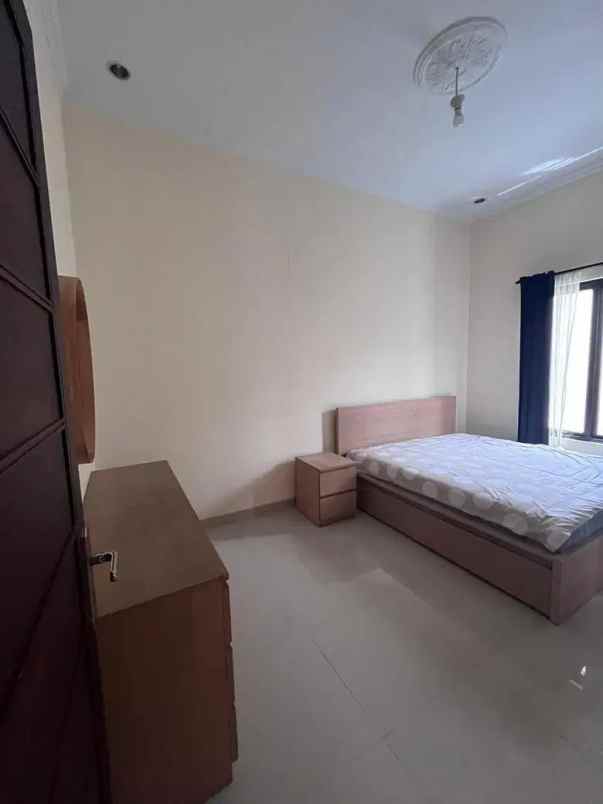 jual rumah luas dalam cluster cirendeu ciputat