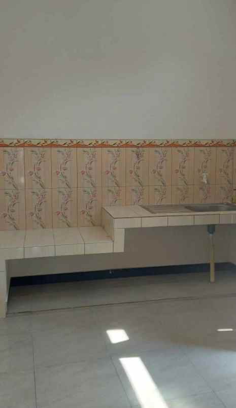 jual rumah posisi hook di klipang tembalang semarang