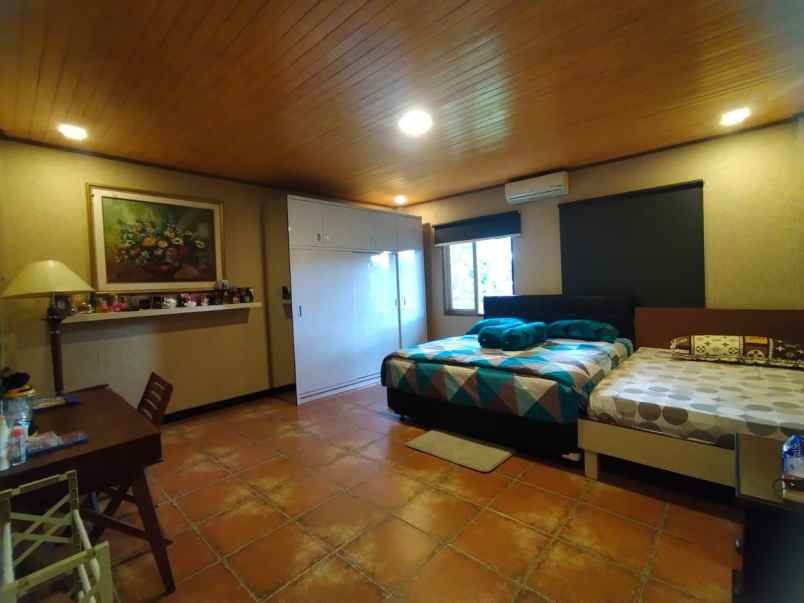 jual villa bagus dan sejuk di daerah desa ciadeg bogor