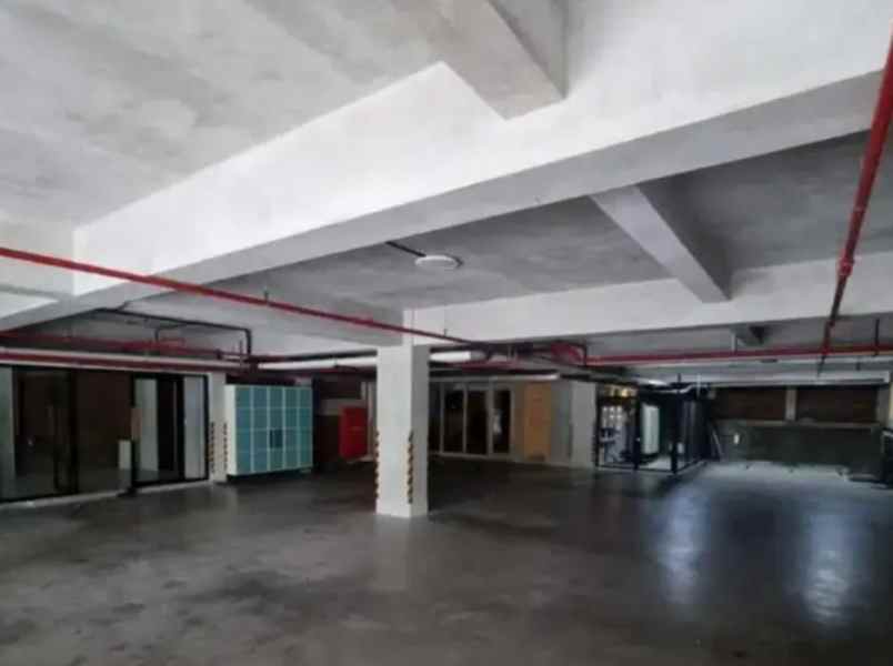 kantor 7 lantai disewakan jl dharmawangsa jkt selatan