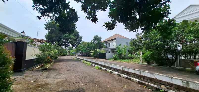kavling dprd 203 m2 real cibubur jakarta timur kotak