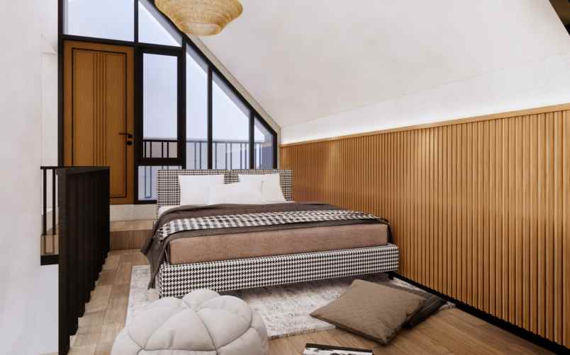 kolam renang pribadi di belakang umy