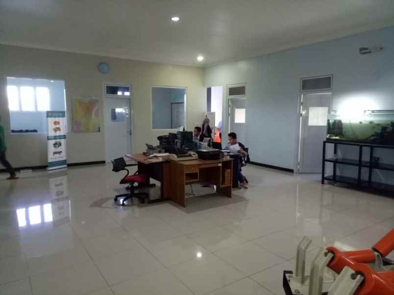 komersial jl raya narogong