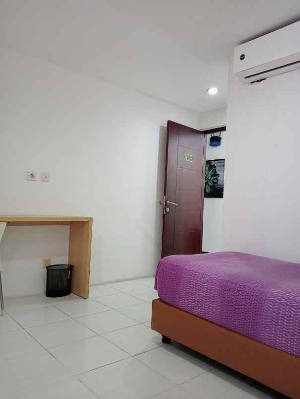 kost e1 khusus putri