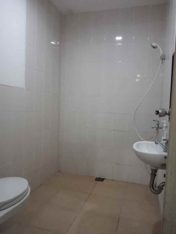 kost e1 khusus putri