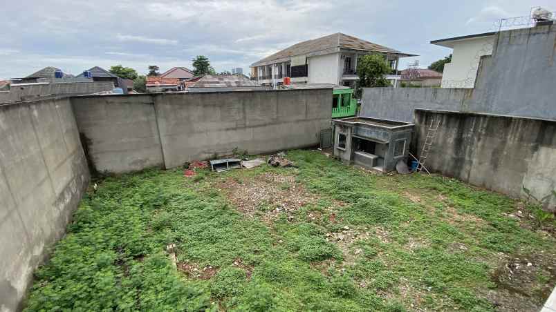 lahan ada bangunan 30 jakarta selatan