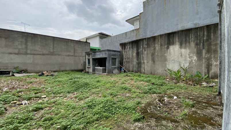 lahan ada bangunan 30 jakarta selatan