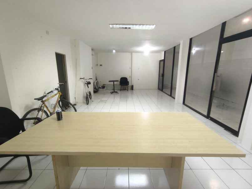 ruang kantor disewakan di menteng dalam