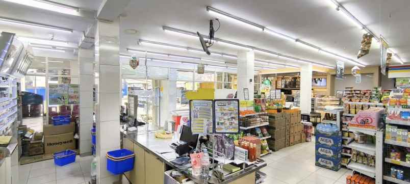 ruang usaha strategis di pasar rebo jakarta timur