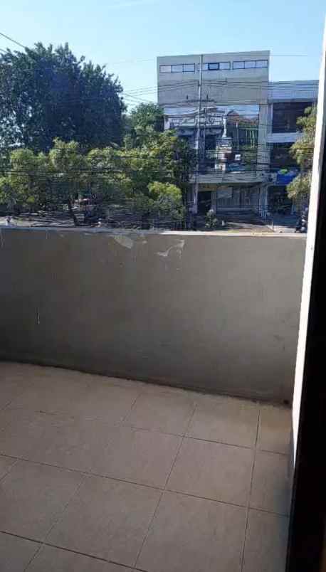 ruko 3 5 lantai nol jalan lokasi ngagel surabaya nego