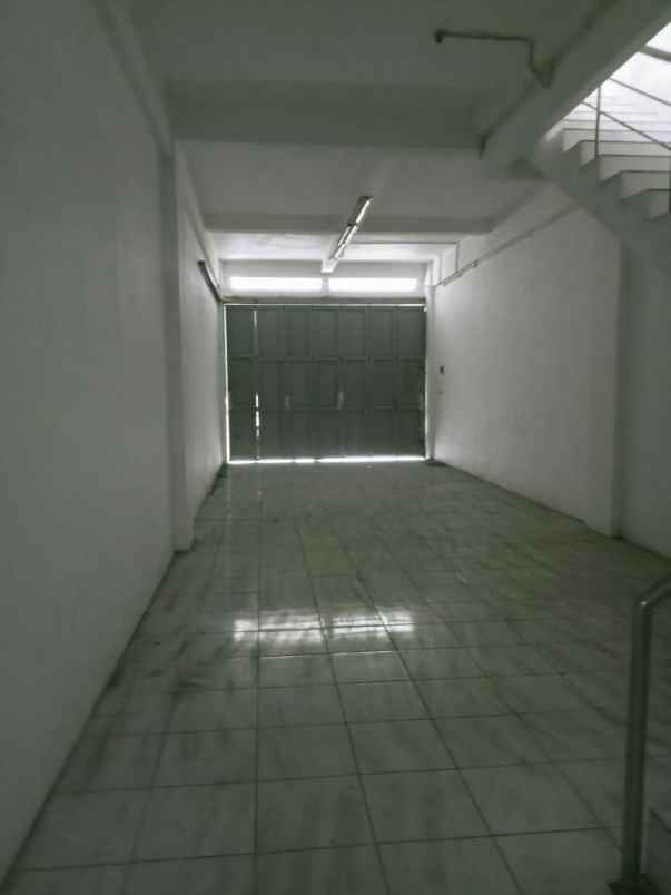 ruko 3 lantai istimewa depan rshs kota bandung