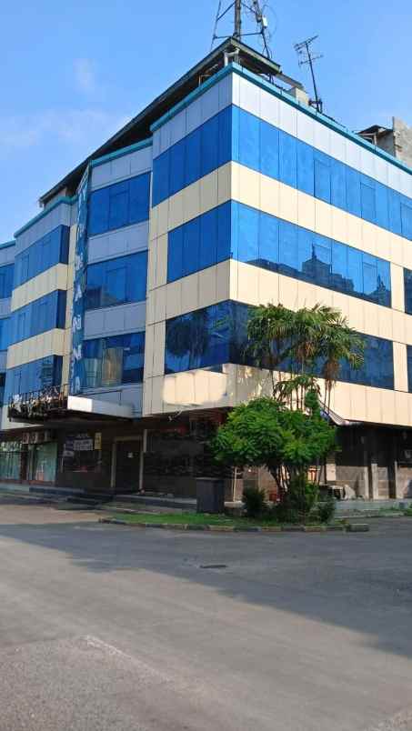 ruko 4 lantai di kompleks gading bukit indah